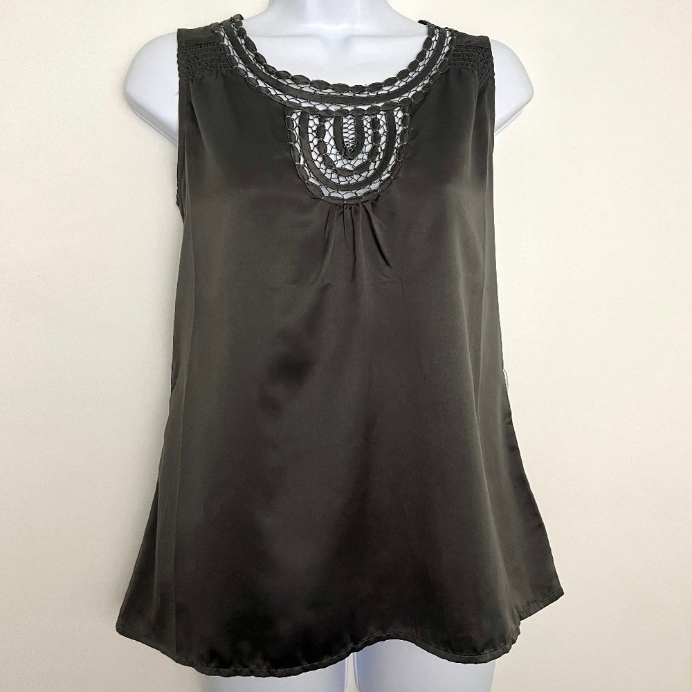 Banana Republic Sleeveless Blouse